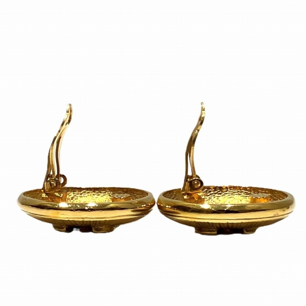 CHANEL Authentic Gold Earrings - Picture 5 of 9